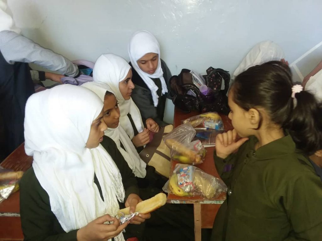 escuela en Yemen
