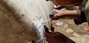 Reparación de nuestros depósitos de agua en Yemen