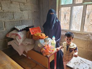 Repartimos alimentos en Yemen